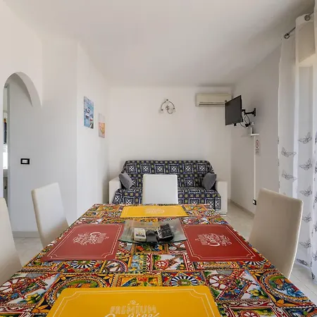 Falcon House Nyaraló Santa Croce Camerina